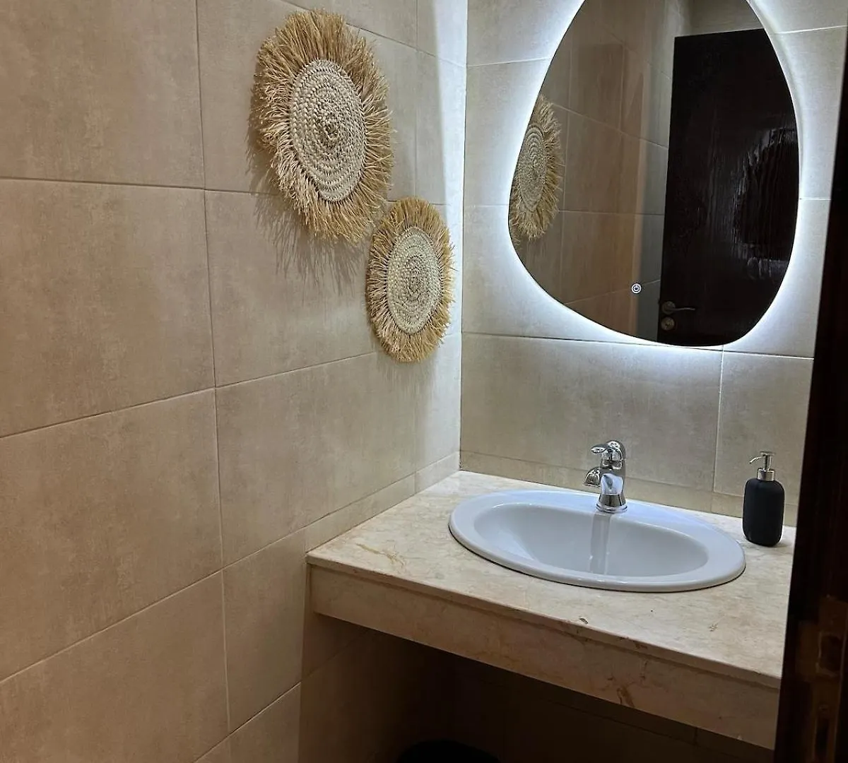 Apartment Charmant Appartement Au Coeur De Gueliz Marrakesh
